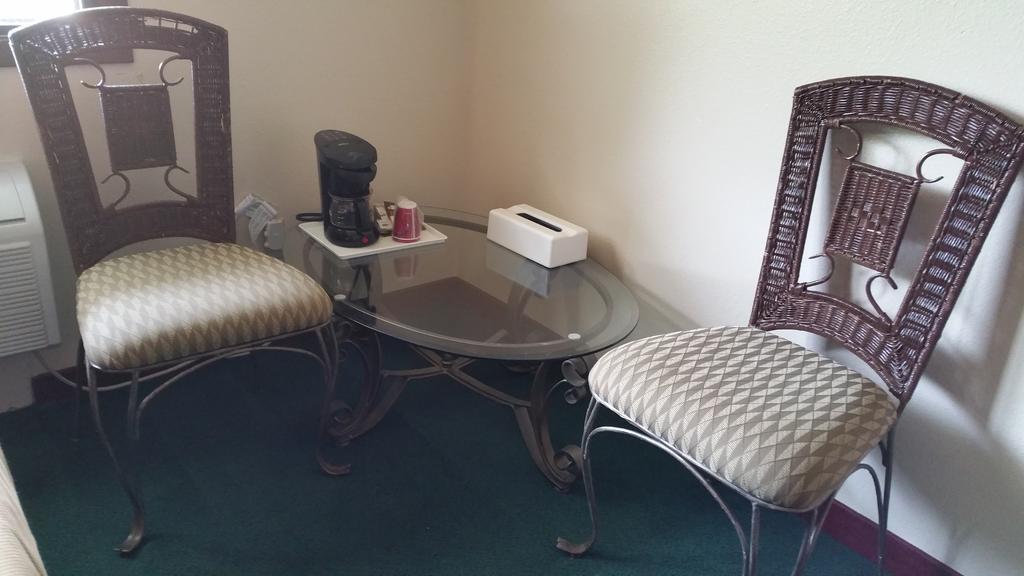 Rodeway Inn Mitchell Εξωτερικό φωτογραφία