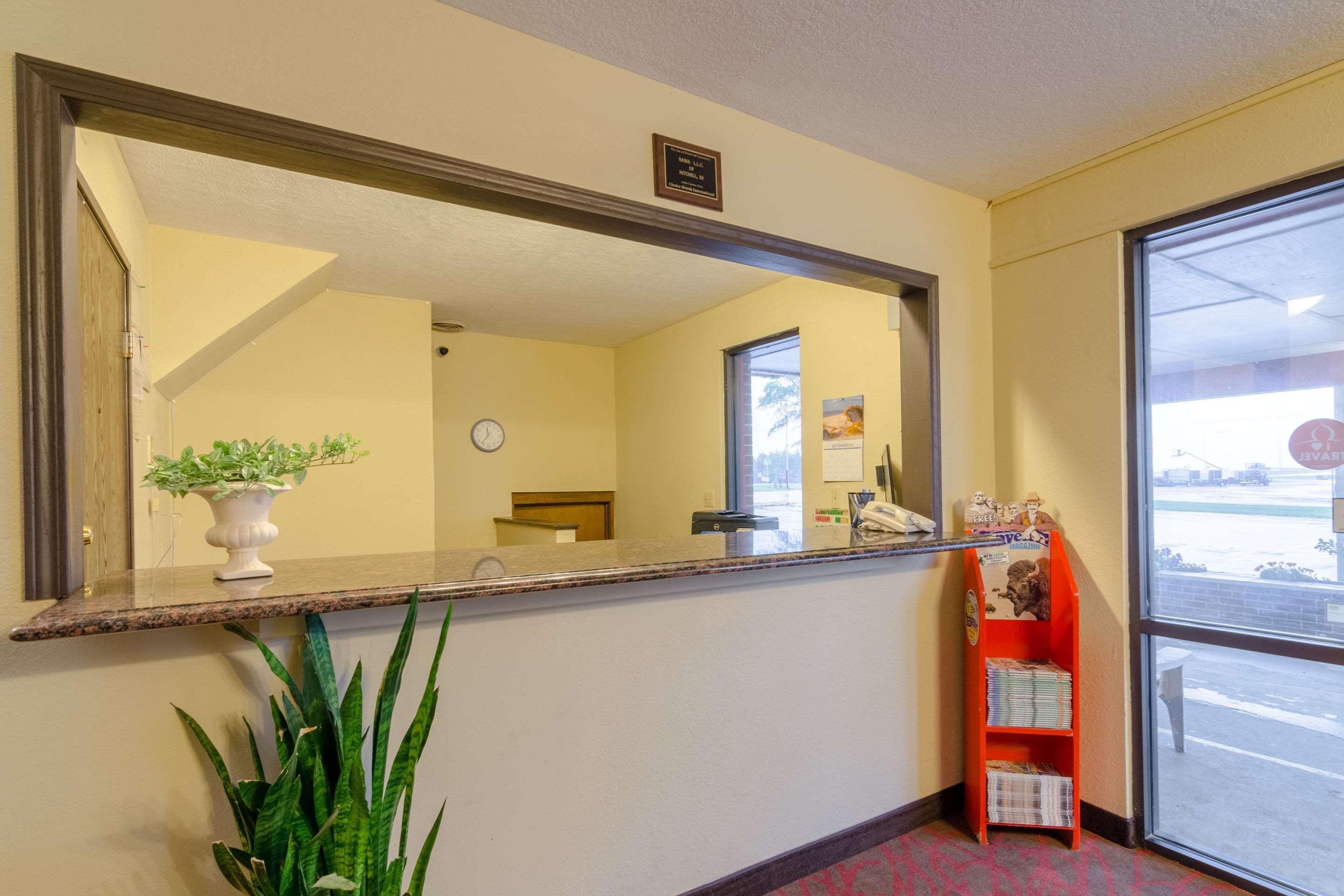 Rodeway Inn Mitchell Εξωτερικό φωτογραφία