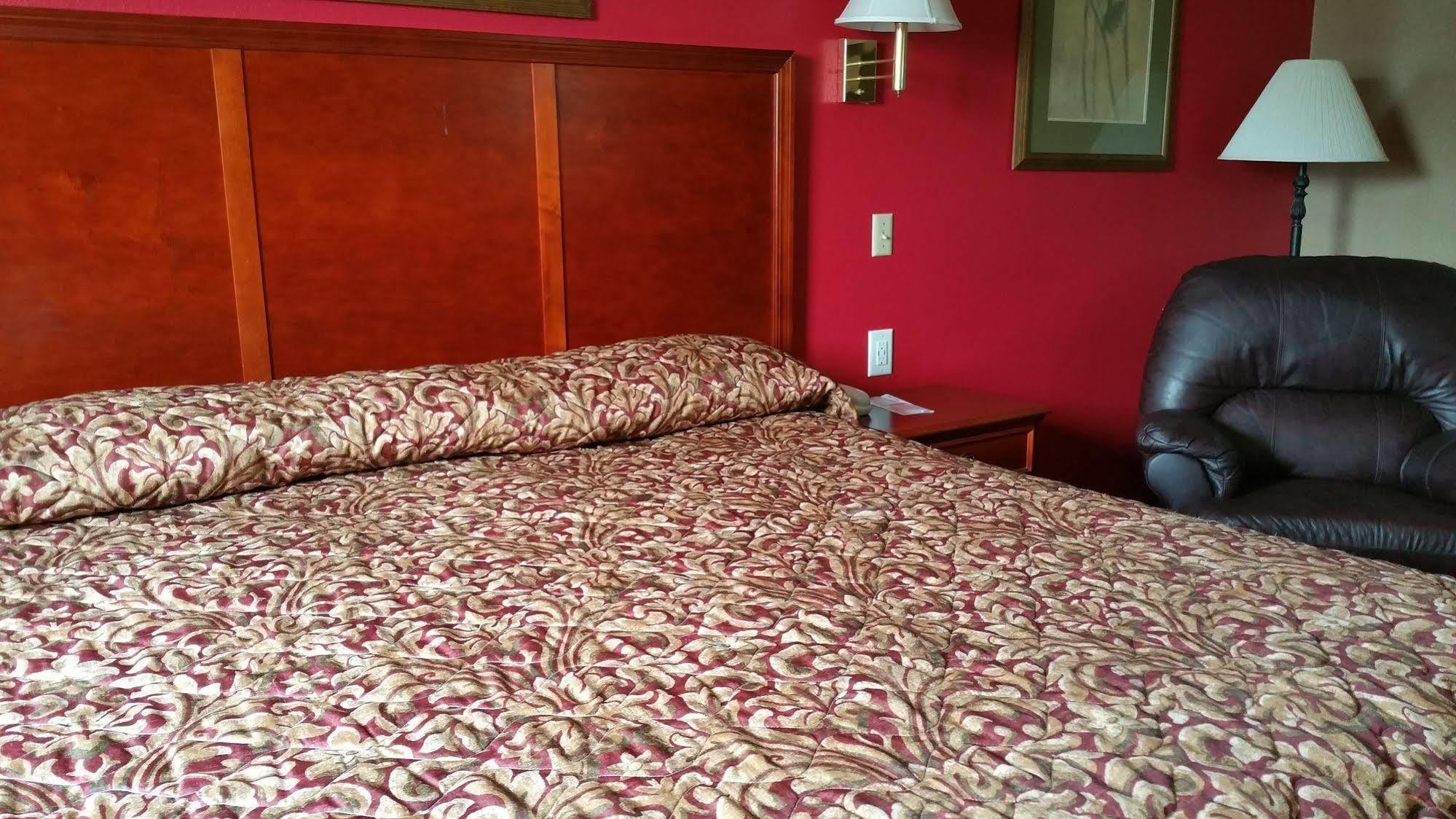 Rodeway Inn Mitchell Εξωτερικό φωτογραφία